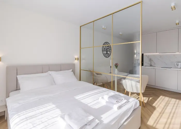 Osapart In A Complex Great Britain 1